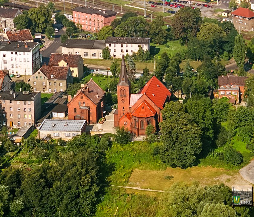 Jaworzyna Śląska kościół parafialny 2007